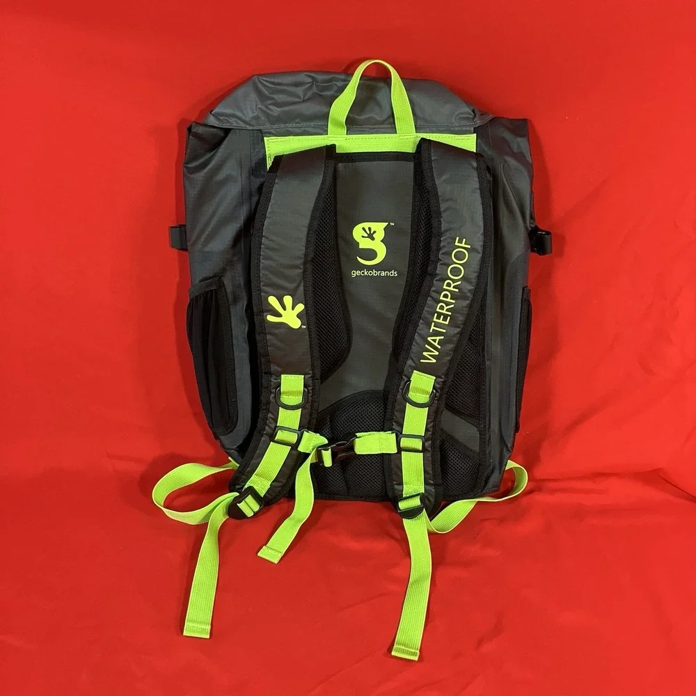 Geckobrands Waterproof 25L Large Backpack / Sports Gym Hiking Outdoor Travel